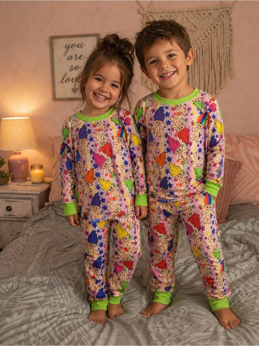NWOT Unisex Bamboo Colorful Trolls Pajama Set Sz 3T